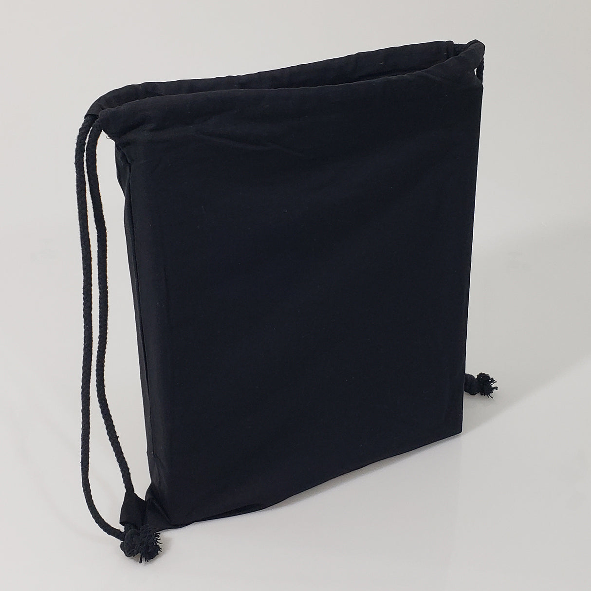 affordable-black-cotton-cinch-totebag