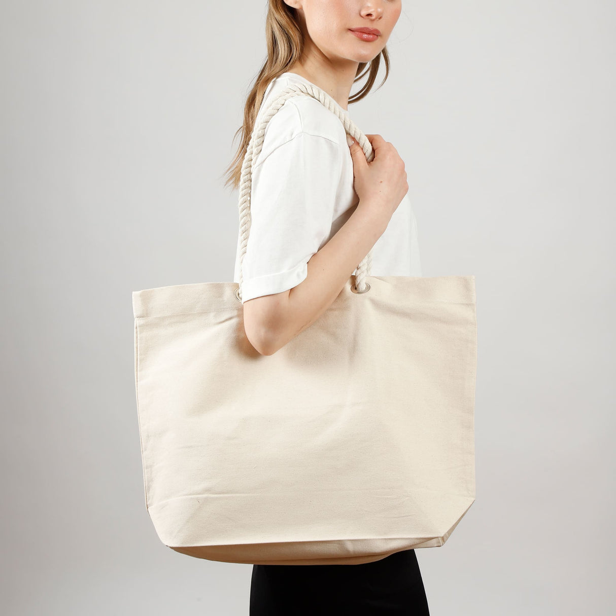 beach tote bag with rope handles model