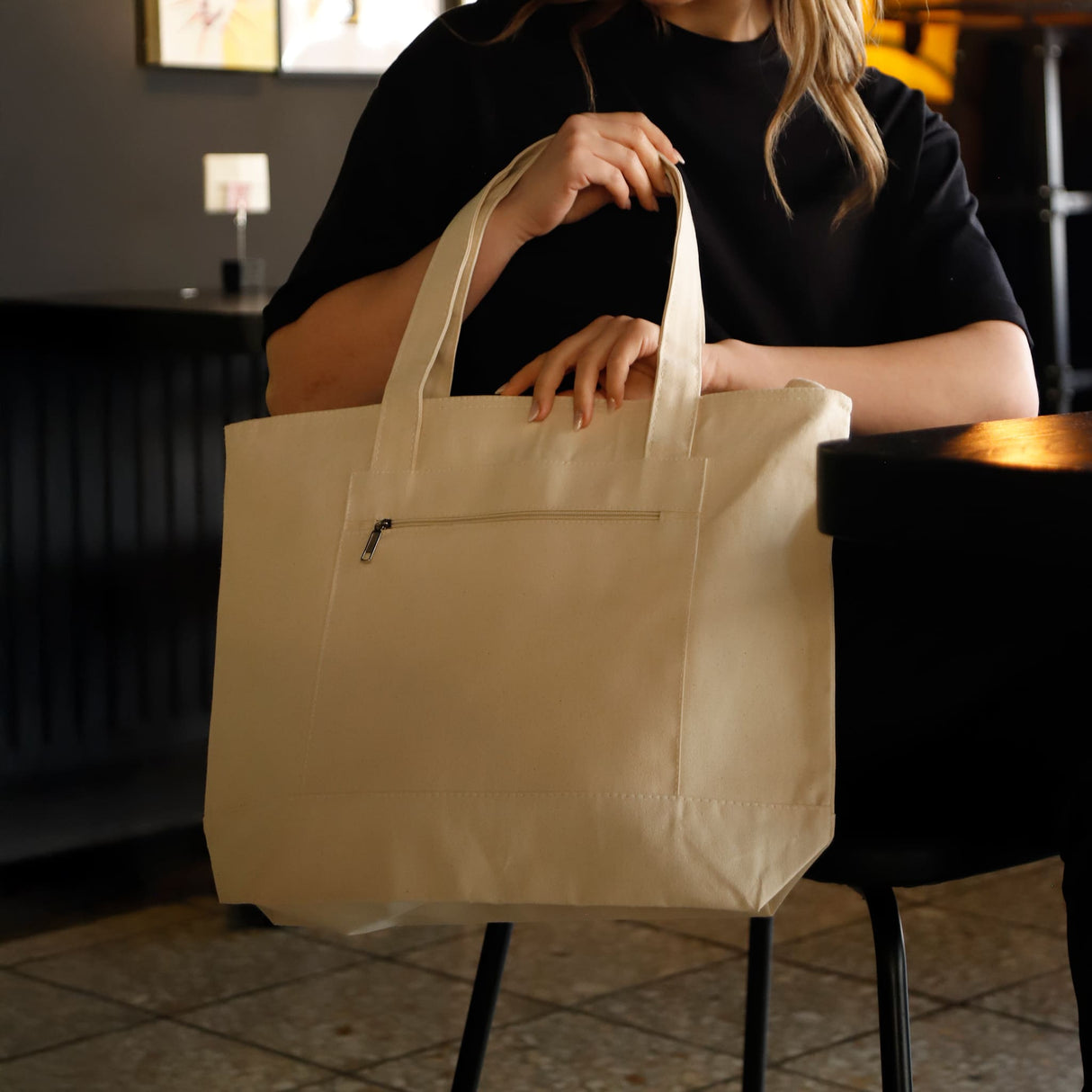 Heavy Canvas Shopping Bag Model