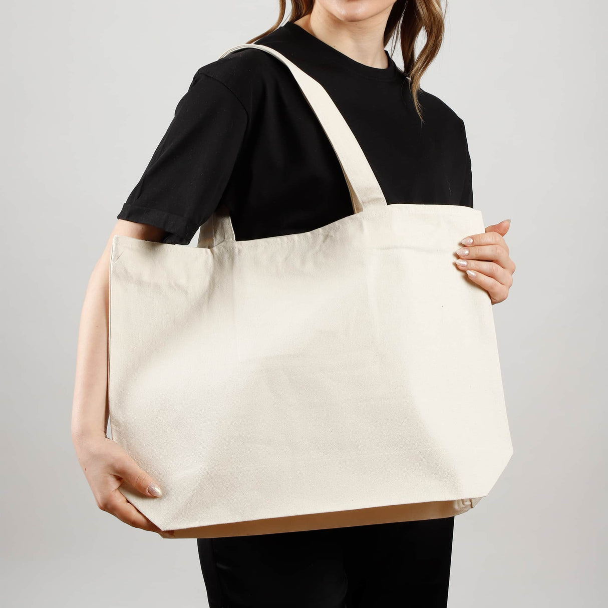 Heavy canvas tote bag with model