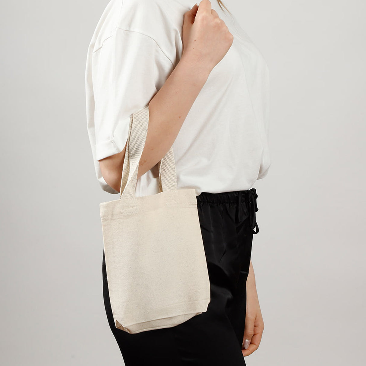 mini cotton tote bag model