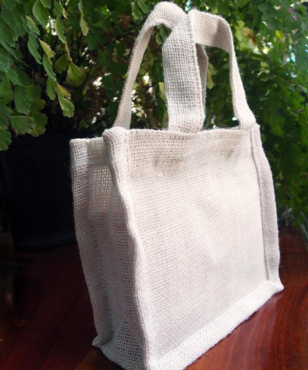 Small Burlap Party Favor Bags / Jute Gift Tote Bags TJ767