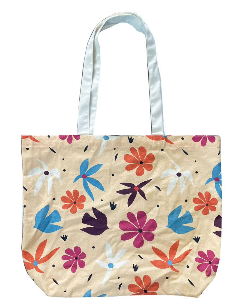 Emblem Allover Print Tote Bag in Green