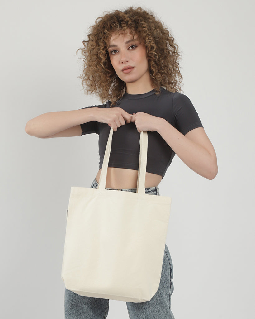 organic signature bag with inside model pictures