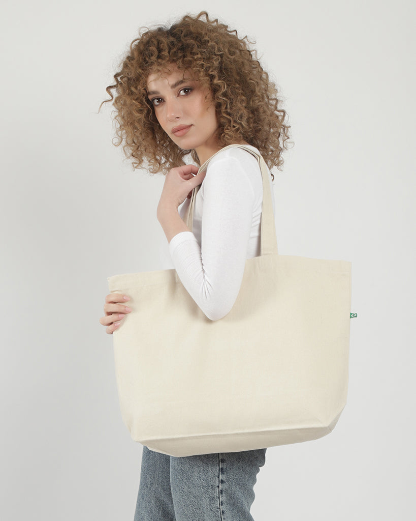 Reusable Bag Model Photo
